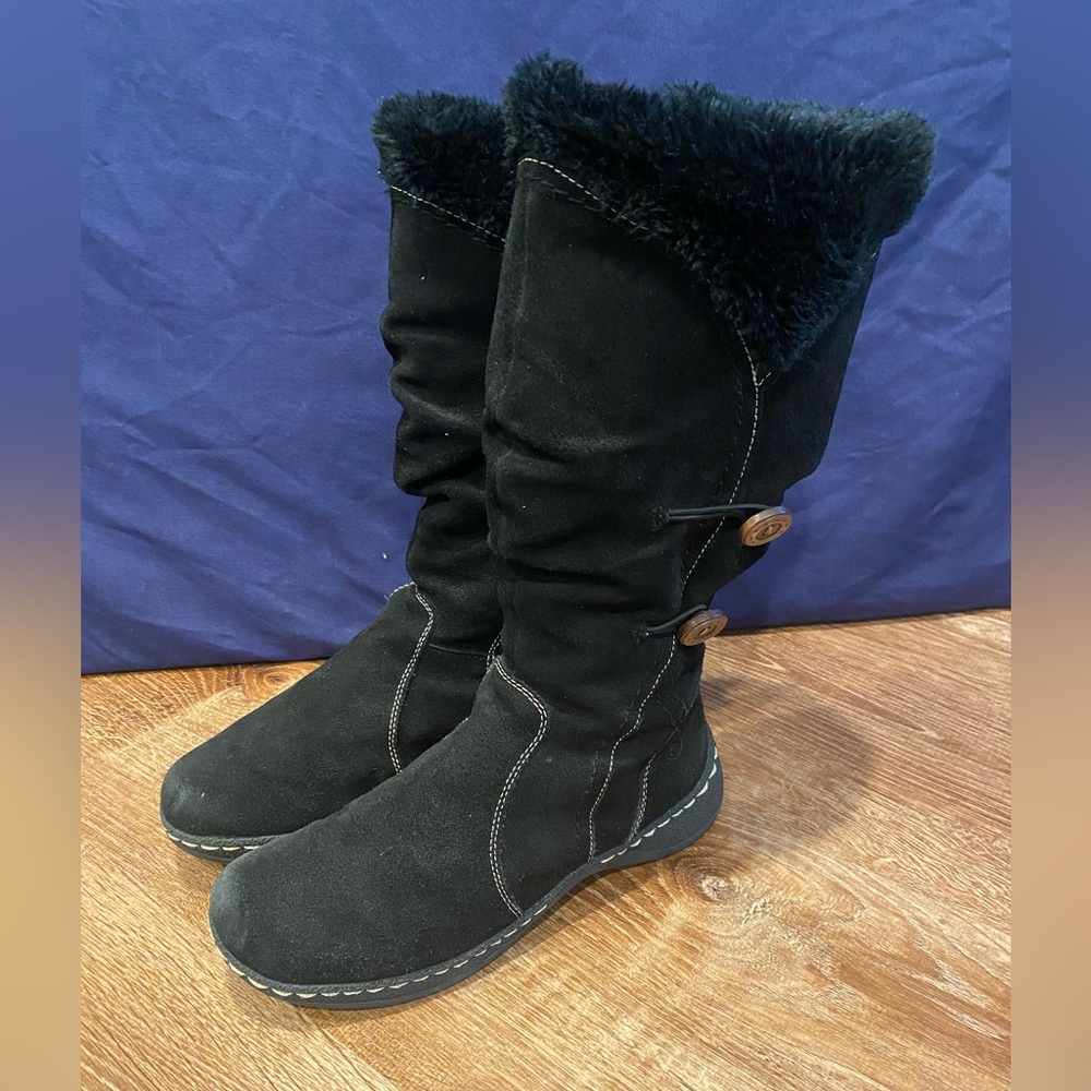 Bear traps black boots